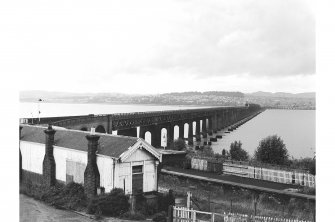 Wormit, Tay Bridge
View from Naughton Road, Wormit (from SE), Wormit Station in left foreground