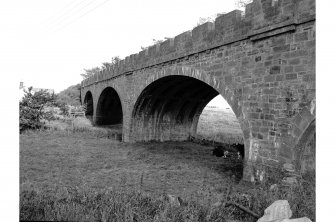 Friockheim, Railway Viaduct
Detail of N end of W face, ribs visible under vaults.