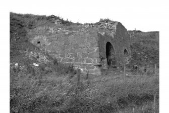 East Mathers, Limekilns
General view of NE kiln, from S