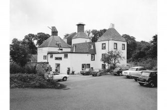 Peterculter, Mill of Murtle.
General view from North-West after conversion to restaurant.