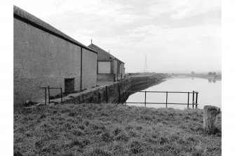 Kingholm Quay
View from NNW showing S warehouses and quay