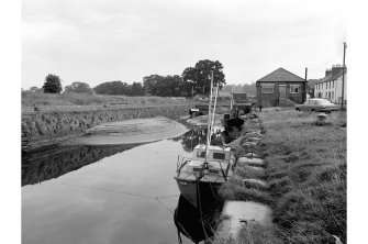 Kingholm Quay
View from SW showing basin