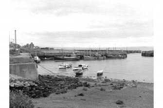 Port Seton, Harbour
View of inner basin, from SE
