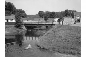 West Linton, Lower Green, Ford and Footbridge
View from SSE showing ford and S front of bridge