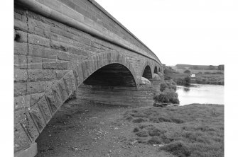 Shillahill Bridge
Detail of bridge face and cutwater