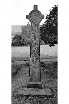 Inveraray Castle, Cross
View of back of cross in grounds of Inveraray Castle
