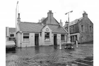Stromness, 18-20 Victoria Street, Office
View from NE showing fountain and NNE front of office