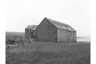 Mill of Skaill
View from ESE showing SE front and NE front of E wing