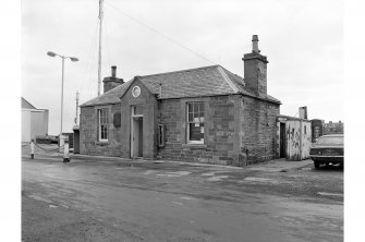 Kirkwall Harbour, Harbour Master's Office
View from SW showing WSW front and SSE front