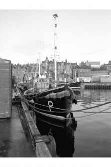 Lerwick, Harbour
General view of Albert Dock