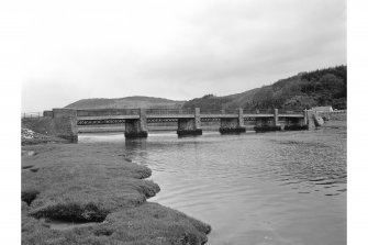 Bellanoch, Islandadd Bridge
View of downstream face from N bank, from W