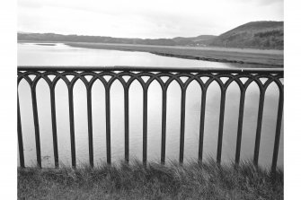 Ballanoch, Islandadd Bridge
Detail of railings