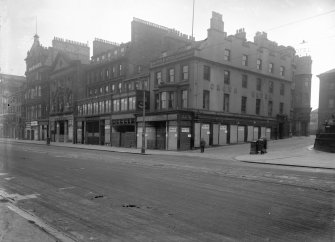 View of 10 - 20 Princes Street from south east showing the Crown Hotel before demolition.