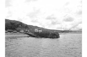 Jura, Feolin Ferry, Jetty
View from NW showing NNE front and WNW tip of jetty