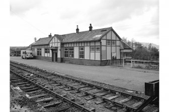 Taynuilt Railway Station
View from SE showing S front and E front of main station building