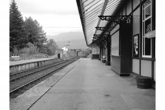 Taynuilt Railway Station
View looking E showing awning of main station building