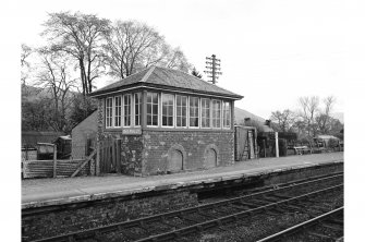 Dalmally Station
View from SW showing W and S fronts of signal box