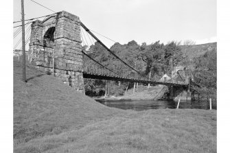 Oich, Old Suspension Bridge
General View