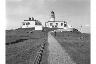 Neist Point Lighthouse
General View