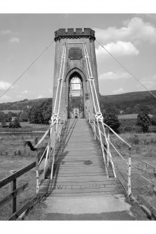 Melrose, Gattonside, Suspension Footbridge
View from SSE showing SSE front