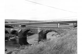 Clyde's Bridge
View from SE showing SSE front of Clyde Bridge with road bridge in background