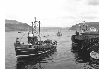 Portree Harbour
General View