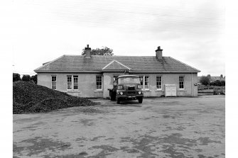 Muir of Ord, Station
View from WSW showing WSW front of main station building