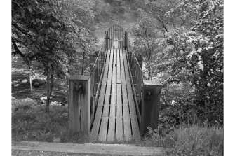 Glen Lyon, Suspension Bridge
View looking SW along E part of deck