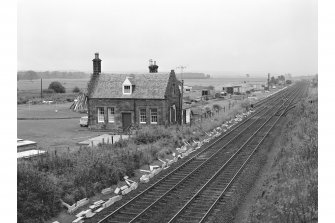 Greenloaning Station
View from WSW showing WSW front of down-platform building