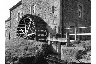 Bridge of Allan, Station Road, Inverallan Mill
View from N showing waterwheel and sluice
