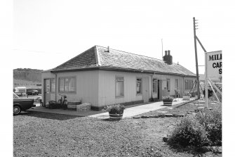 Bankfoot Station
View from WNW showing NW and SW fronts