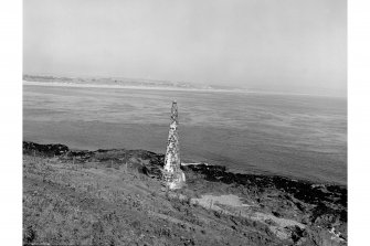 Scurdie Ness, East Beacon
General View