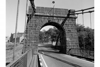 Aberdeen, Wellington Suspension Bridge
View of masonry pylon