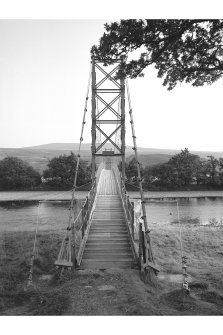 Brae Doune, Suspension Bridge
View from NNE showing NNE front of N pylon