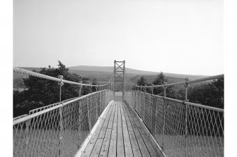 Brae Doune, Suspension Bridge
View looking SSW along deck