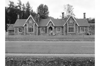 Dunkeld and Birnam Station
View of frontage