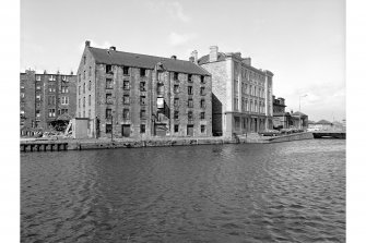 Edinburgh, Commercial Wharf, Warehouse
View from SSE showing SE front