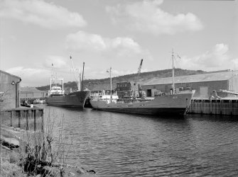 Perth Harbour
General View