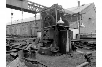 Glengarncok Steel Works, Straightening Machine
View of 'gag machine' made by Craig and Donald