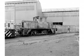 Glasgow, Clydebridge Steel Works
View showing Barclay 040 DH 'on shed'