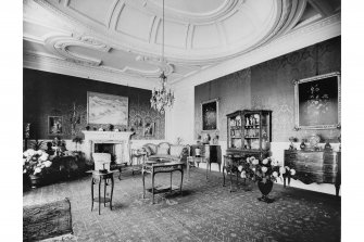Edinburgh, Cramond Road South, Lauriston Castle
Interior view of drawing room