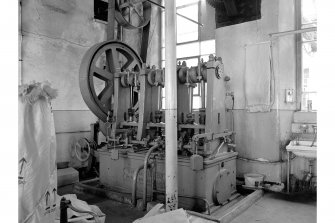 Dundee, Princes Street, Upper Dens Mills, Interior
View of packing shop showing 6 throw hydraulic pump, Urquhart, Lindsay and Company Limited, 218 of 1922