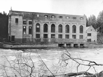 Power house viewed from Corehouse side.
Photographic copy of Plate 49, Volume 198, PA 123.