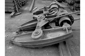 Motherwell, Dalzell Steel Works, Interior
View showing hydraulic riveting machines