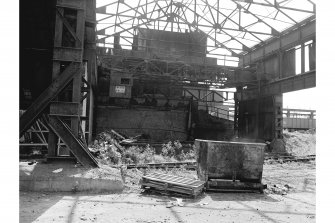 Motherwell, Dalzell Steel Works
View showing crane in disused bay