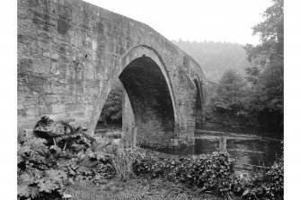 Sorn Old Bridge
General View