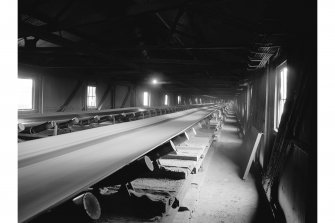 Glasgow, General Terminus Quay, Loading Shed; Interior
View of conveyor belts