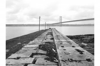 North Queensferry, Town Pier
View looking SSW along pier with part of Forth Road Bridge in background