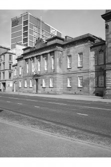 Glasgow, 298-306 Clyde Street, Customs House
View from S showing SW front