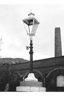 Bowling Harbour, Customs House
View from SSE showing lamp with chimney in background